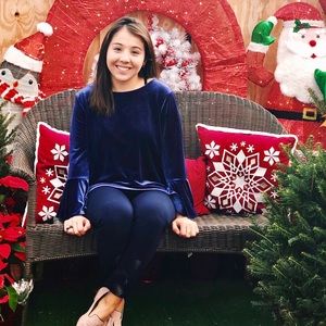 Meet your Posher, Ana